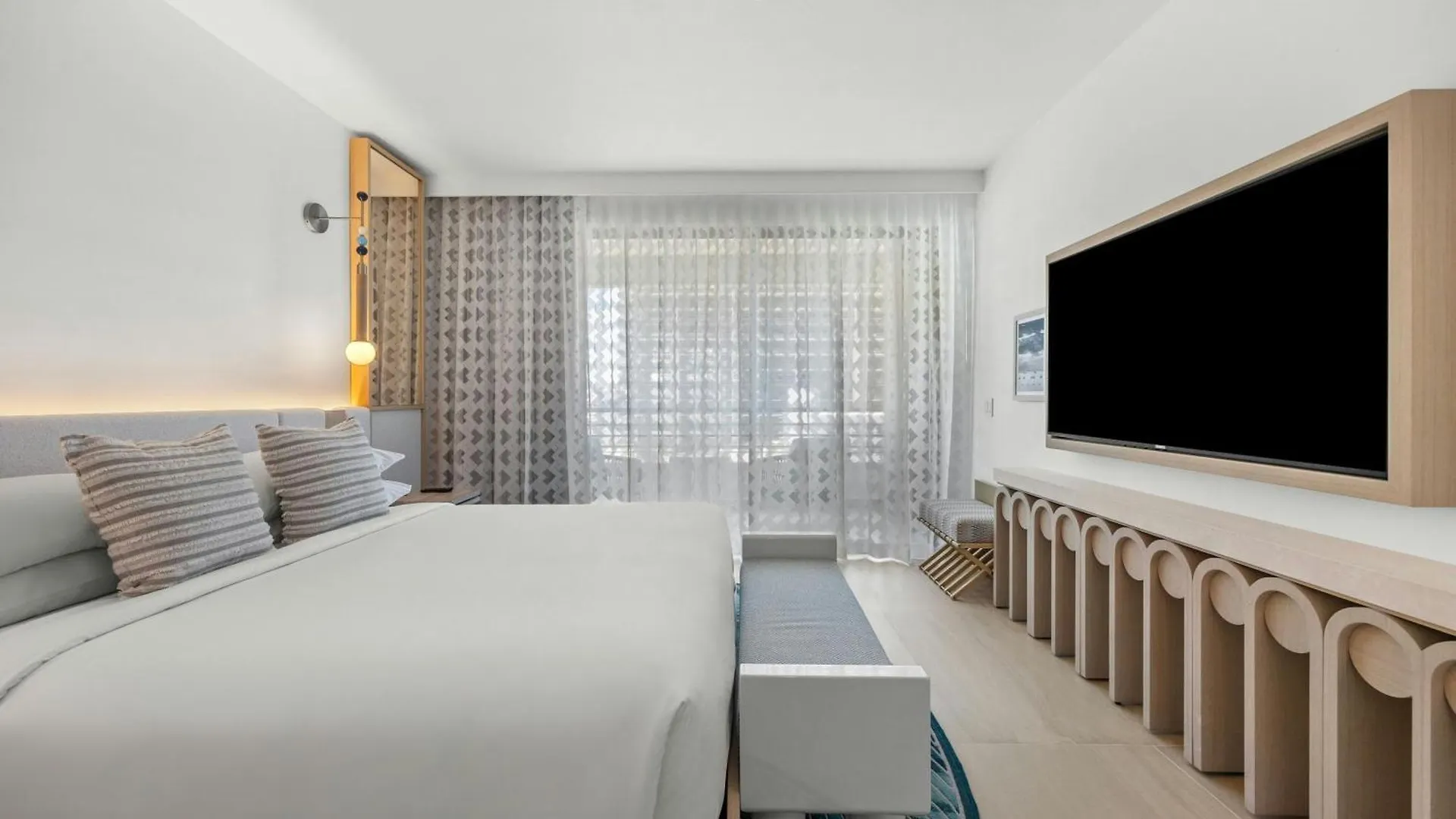 Hotel La Concha Resort, Puerto Rico, Autograph Collection